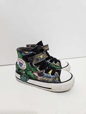 Converse Kids High-Top Sneakers — Black & Green Dino Graphic 5C